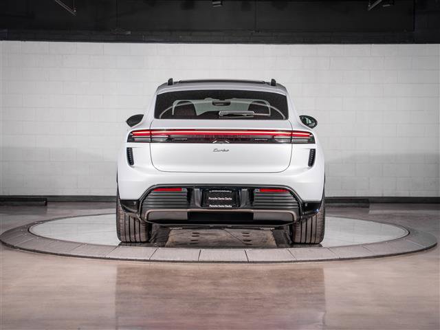 Certified 2024 Porsche Macan Turbo Electric image 10