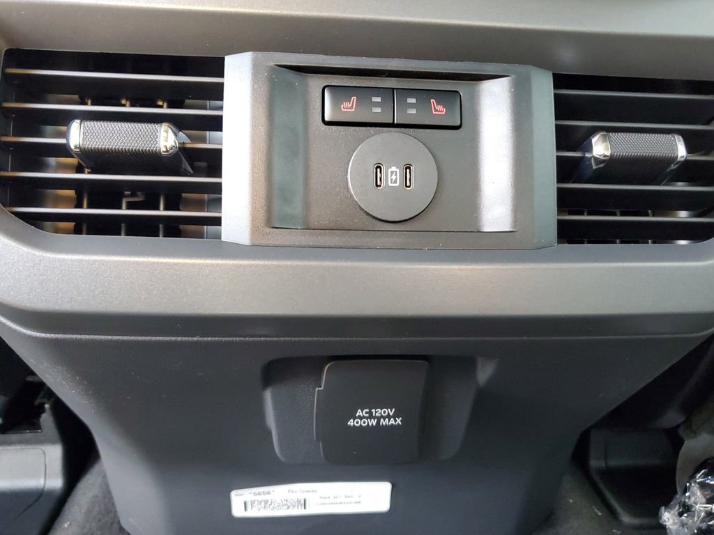 New 2026 Ford F250 Lariat w/ Black Appearance Package image 11