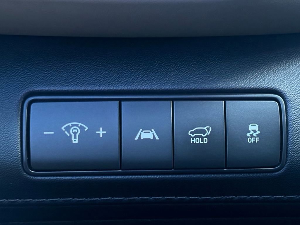 Certified 2021 Hyundai Santa Fe Limited w/ Cargo Package image 3