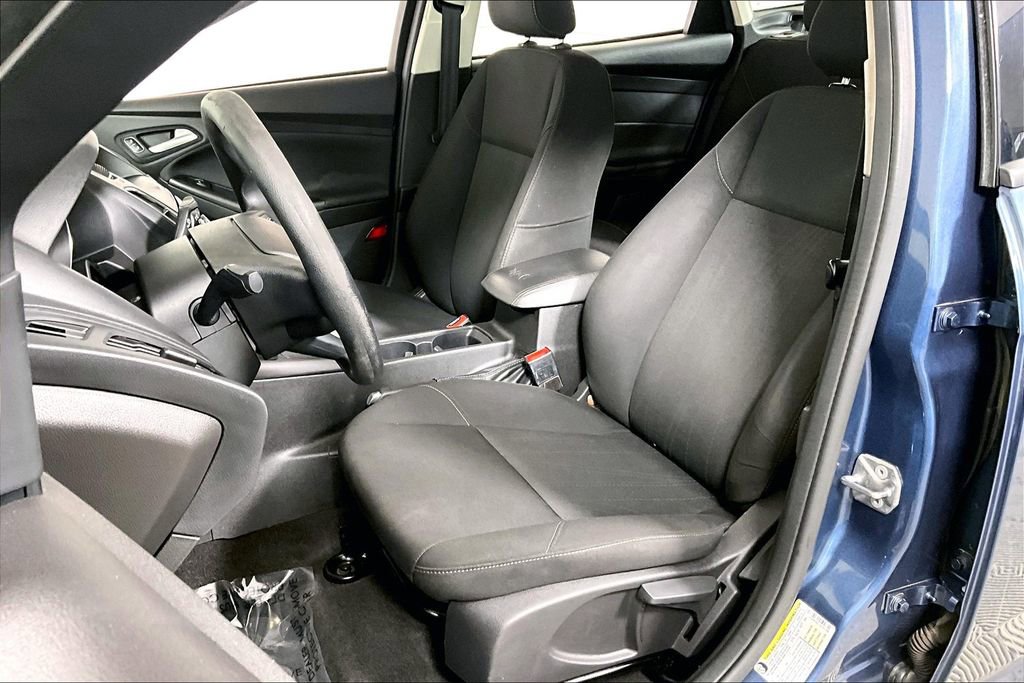 Used 2018 Ford Focus SEL image 25
