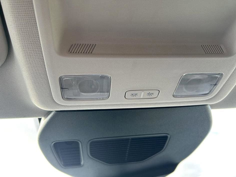 Used 2022 Ford Escape SEL image 23