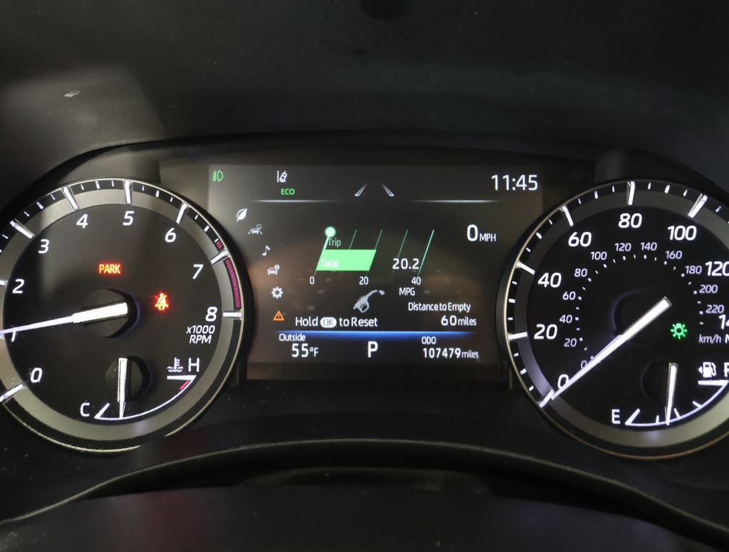 Used 2021 Toyota Highlander XLE image 9