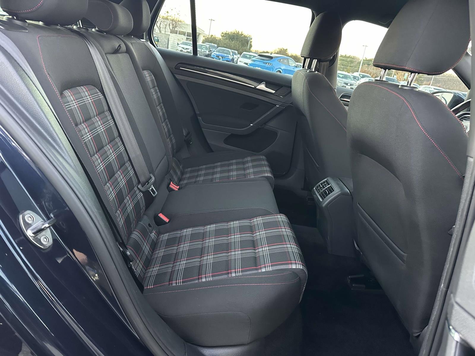 Used 2016 Volkswagen GTI S image 11