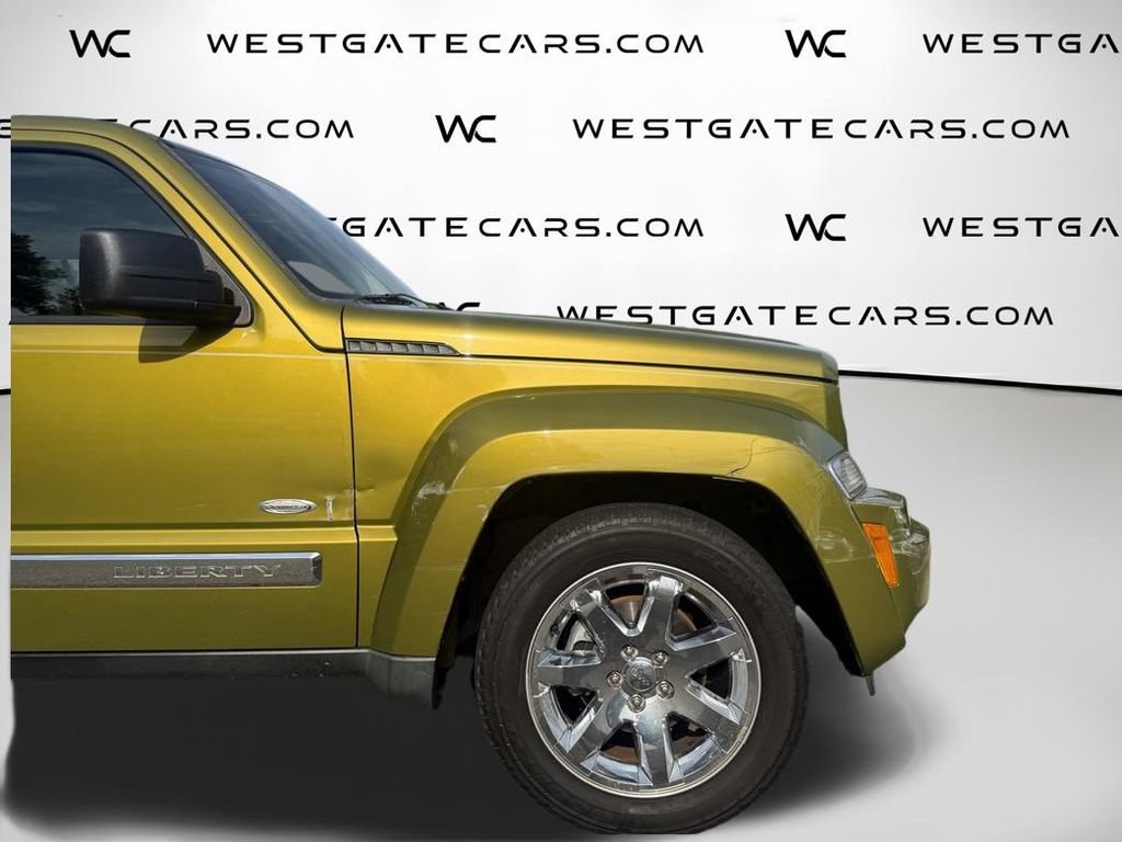 Used 2012 Jeep Liberty Sport AWD/4WD image 10
