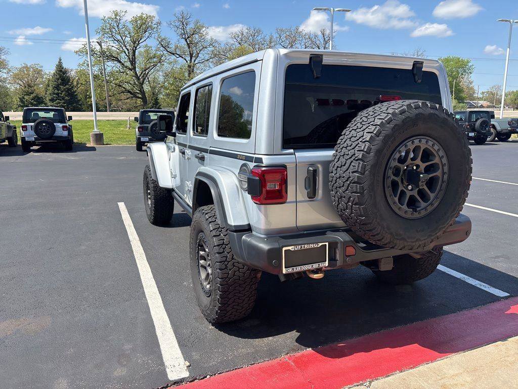 Used 2022 Jeep Wrangler Unlimited Rubicon w/ Xtreme Recon 35" Tire Package AWD/4WD image 8