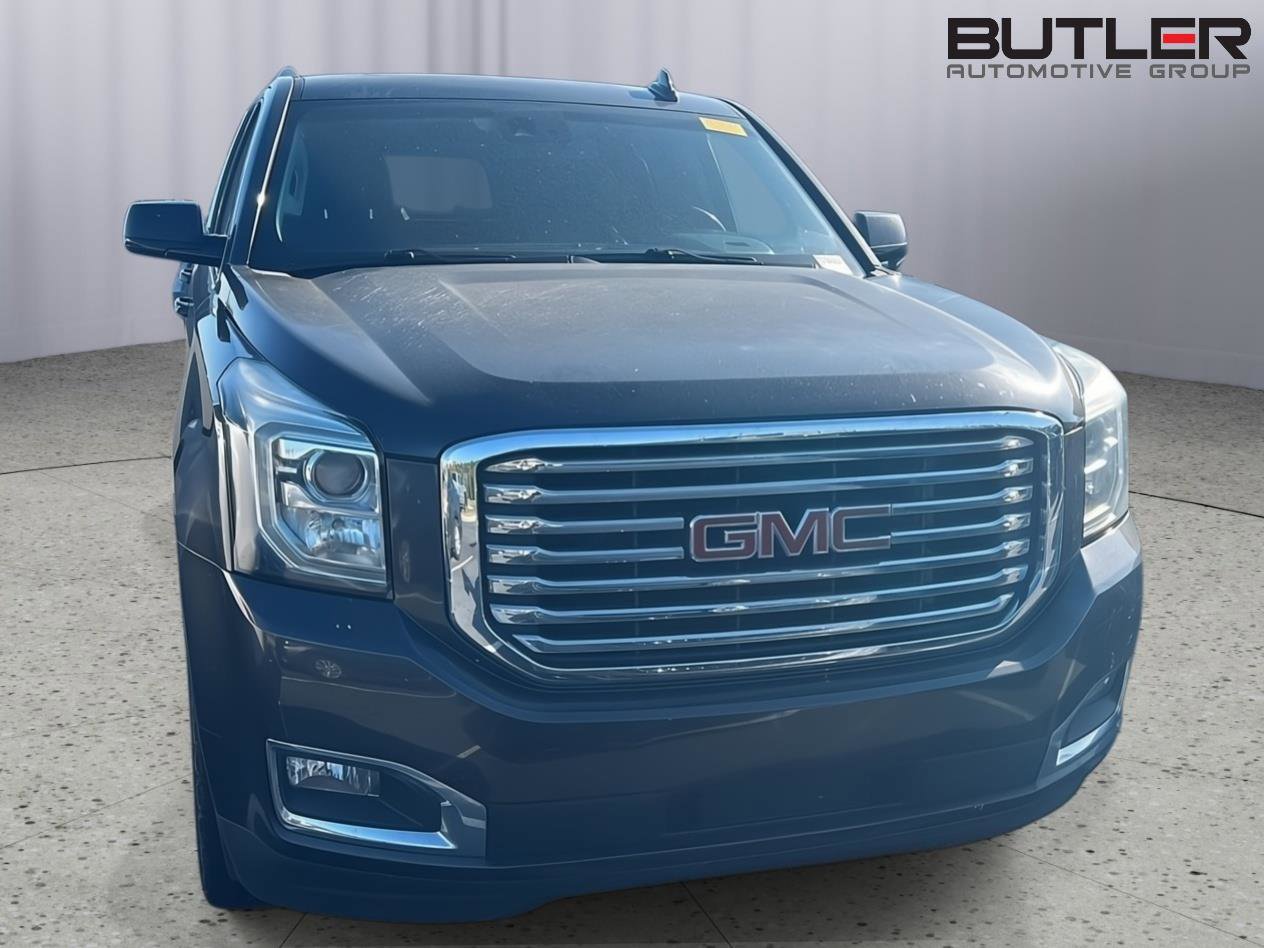 Used 2016 GMC Yukon XL SLT w/ Premium Edition image 3