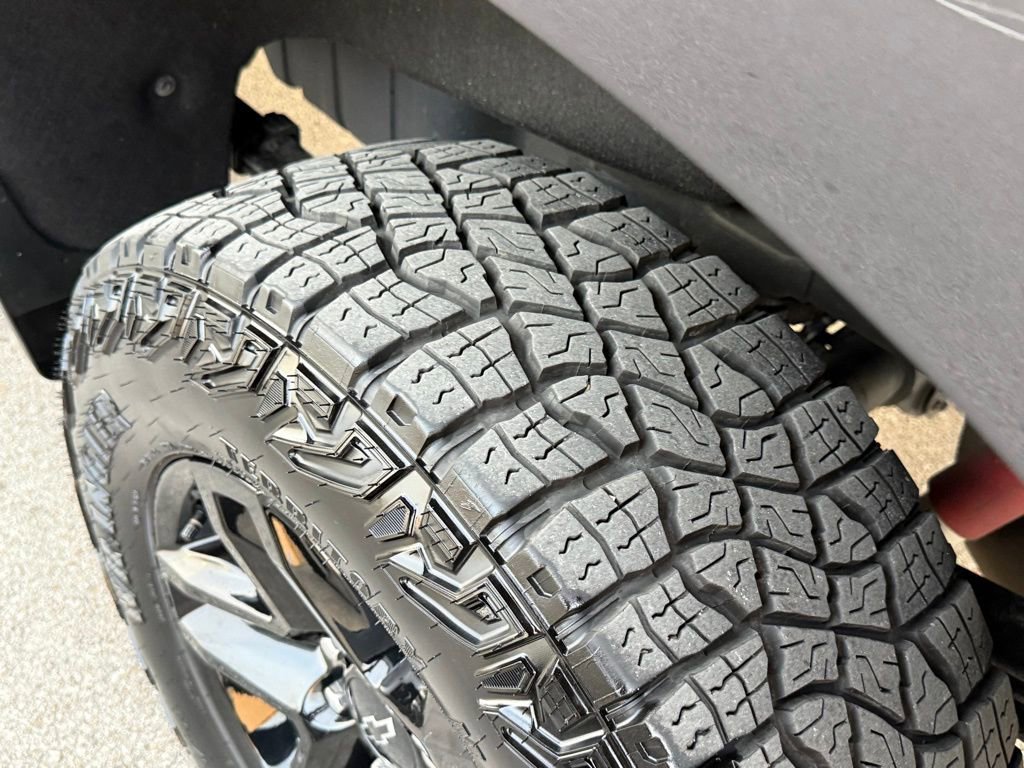 Used 2024 Chevrolet Silverado 1500 LT Trail Boss w/ LT Trail Boss Premium Package image 42