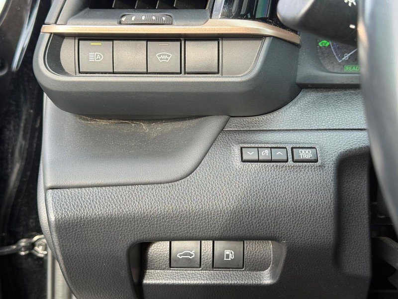 Used 2024 Toyota Crown AWD/4WD image 23