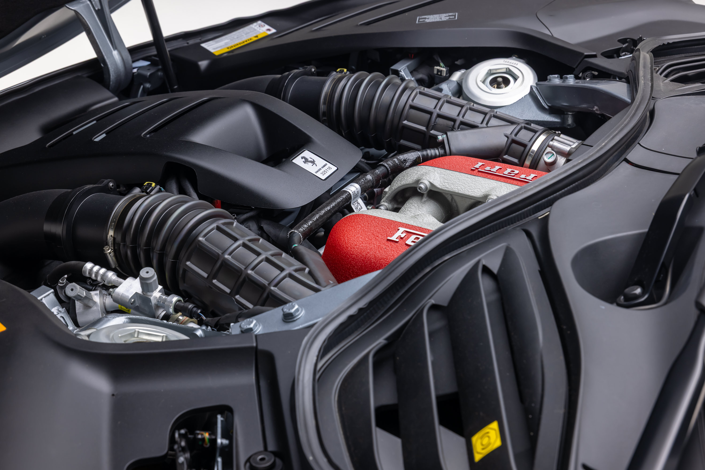 Certified 2025 Ferrari Purosangue AWD/4WD image 34
