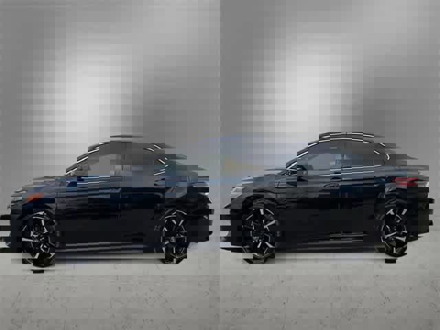 Used 2018 Toyota Camry XSE image 5