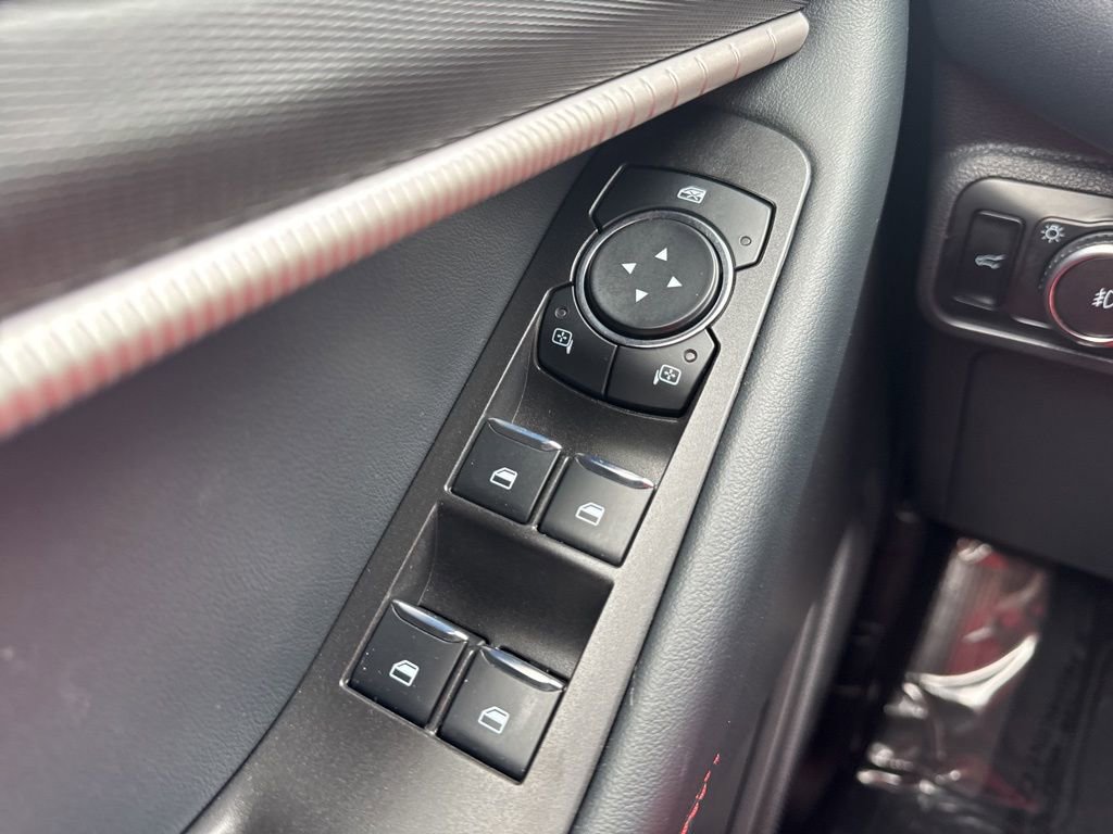 Used 2025 Ford Explorer ST-Line w/ ST-Line Street Pack image 8