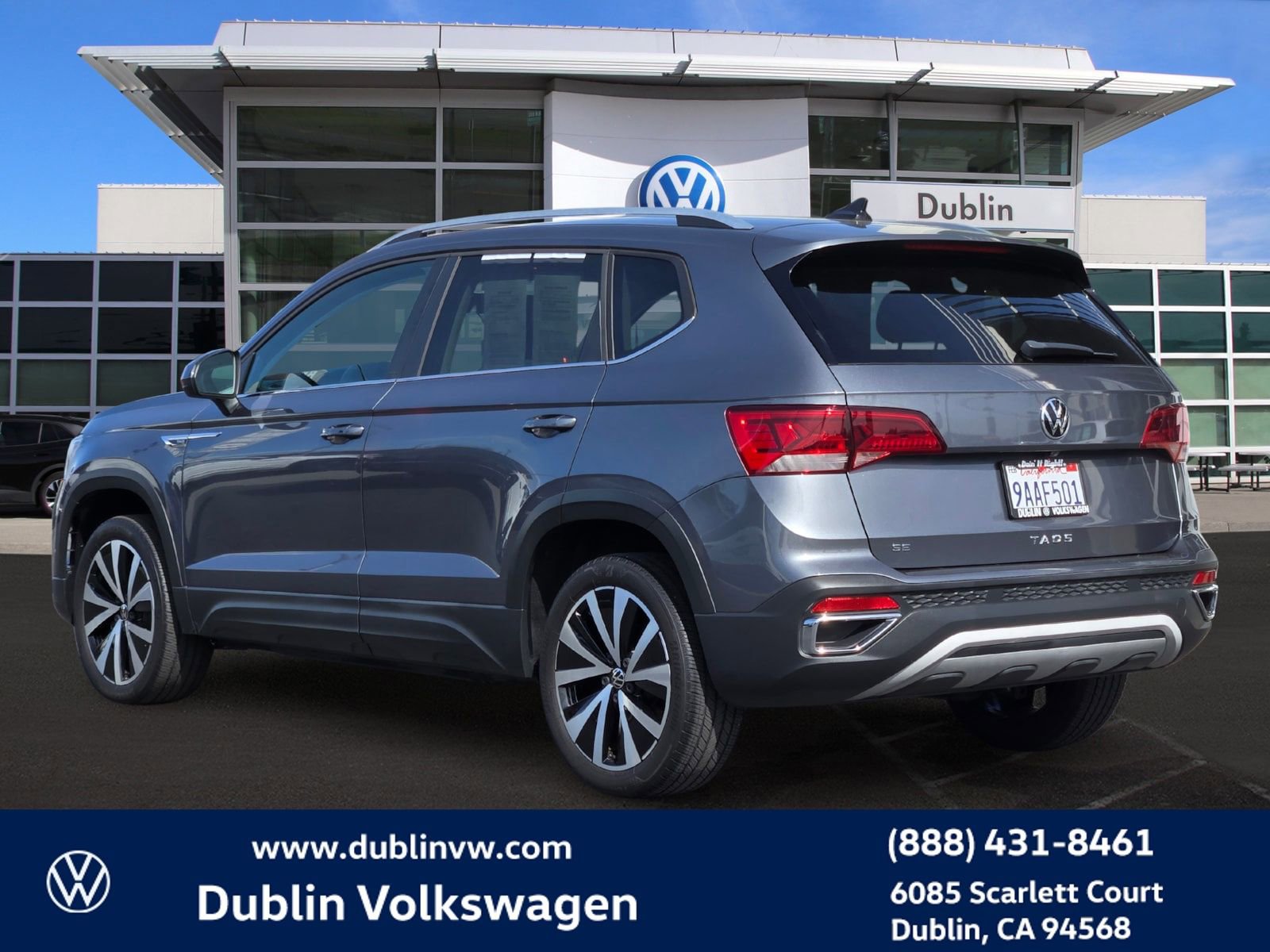 Used 2022 Volkswagen Taos SE image 6