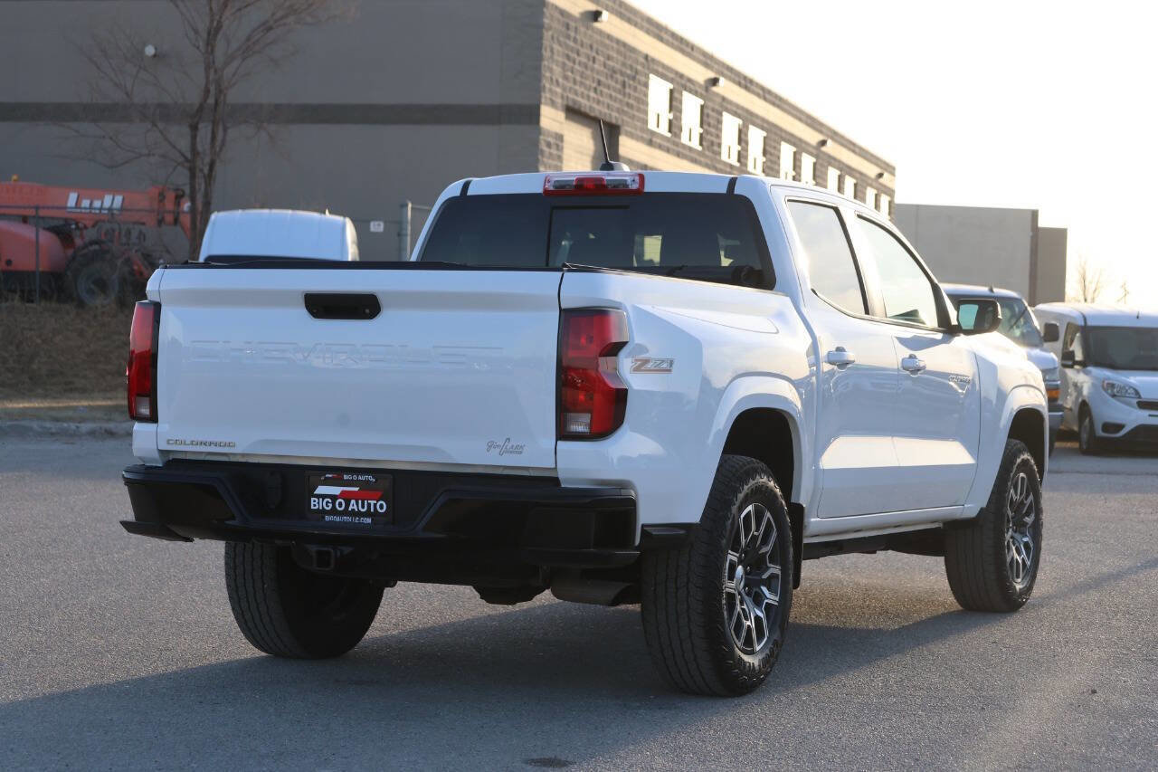 Used 2023 Chevrolet Colorado Z71 w/ Z71 Convenience Package 2 image 9