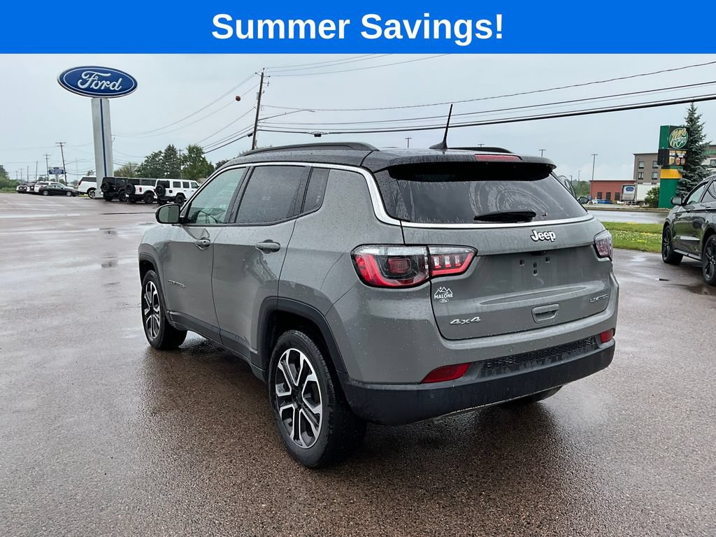 Used 2024 Jeep Compass Limited AWD/4WD image 5