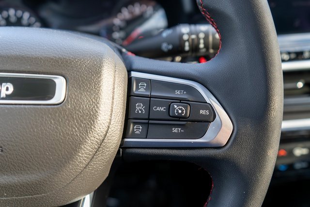 Used 2022 Jeep Compass Trailhawk image 23