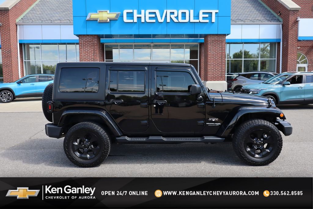 Used 2018 Jeep Wrangler Unlimited Sahara AWD/4WD image 1