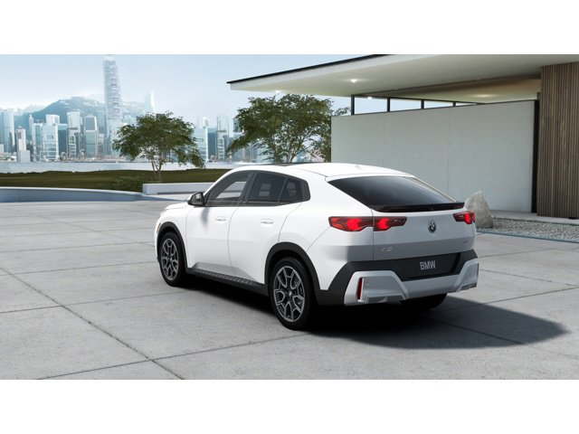 New 2026 BMW X2 xDrive28i w/ Technology Package image 2