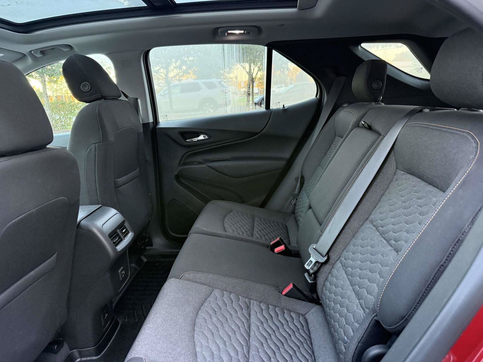 Used 2019 Chevrolet Equinox LT AWD/4WD image 15