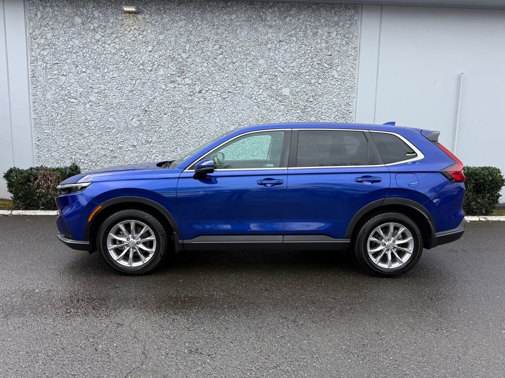 Used 2023 Honda CR-V EX image 3
