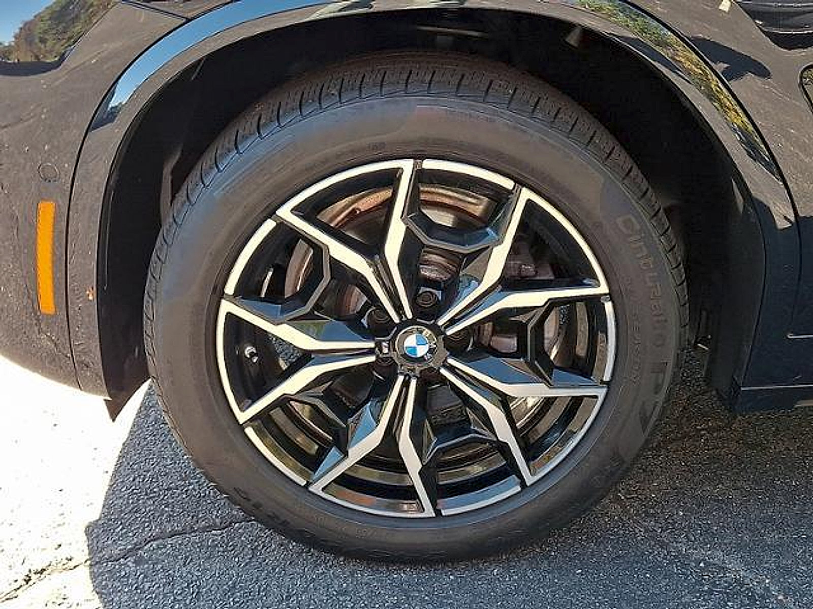 Used 2023 BMW X3 xDrive30i w/ M Sport Package AWD/4WD image 9