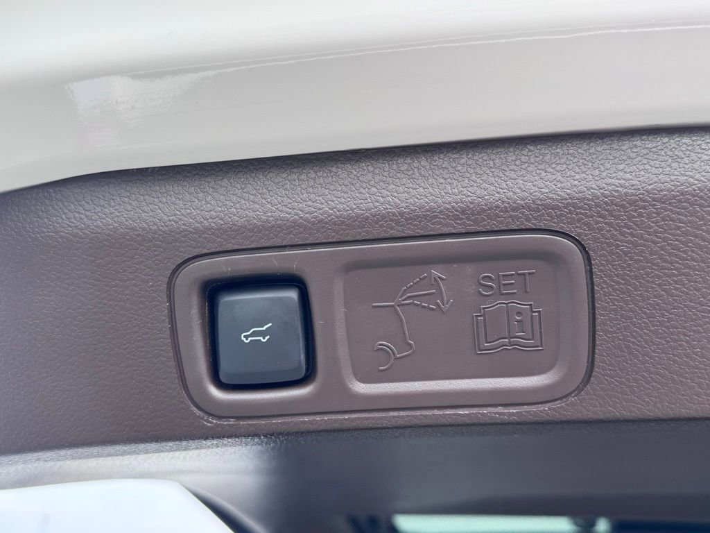 Used 2024 Ford Expedition Max King Ranch image 49