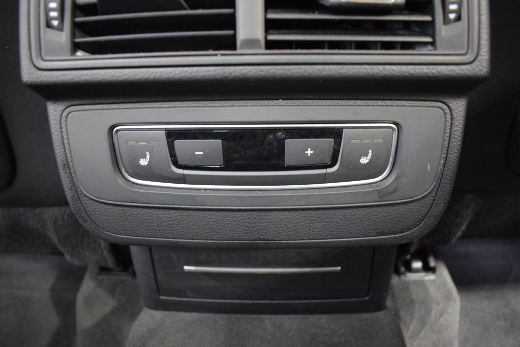 Used 2017 Audi Q7 3.0T Premium Plus image 32