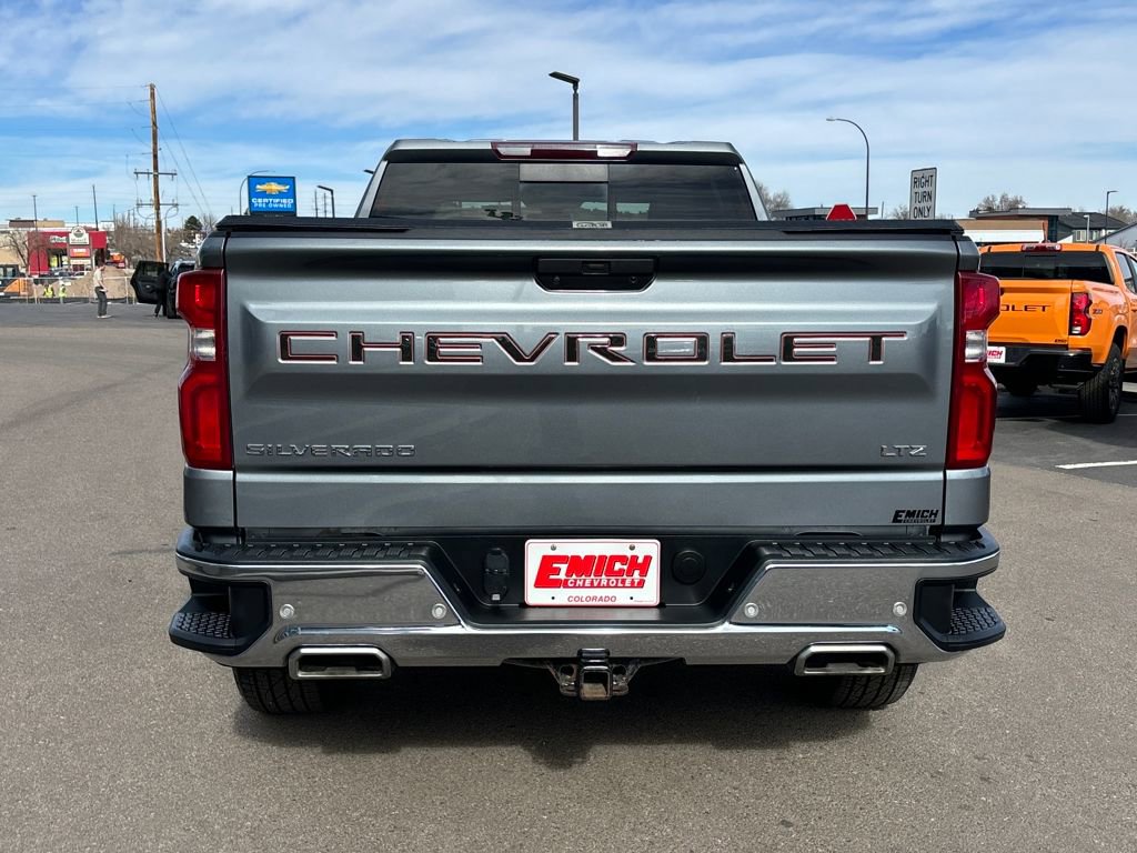Used 2019 Chevrolet Silverado 1500 LTZ w/ LTZ Premium Package image 4
