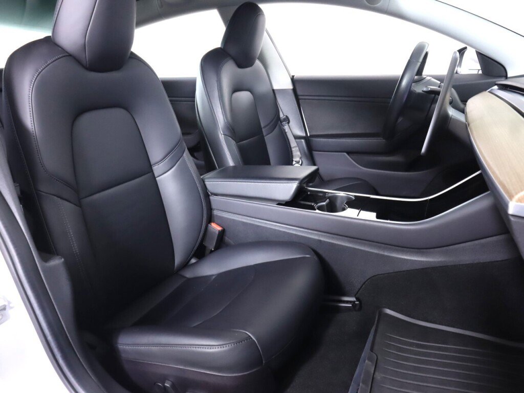 Used 2018 Tesla Model 3 Long Range RWD image 38