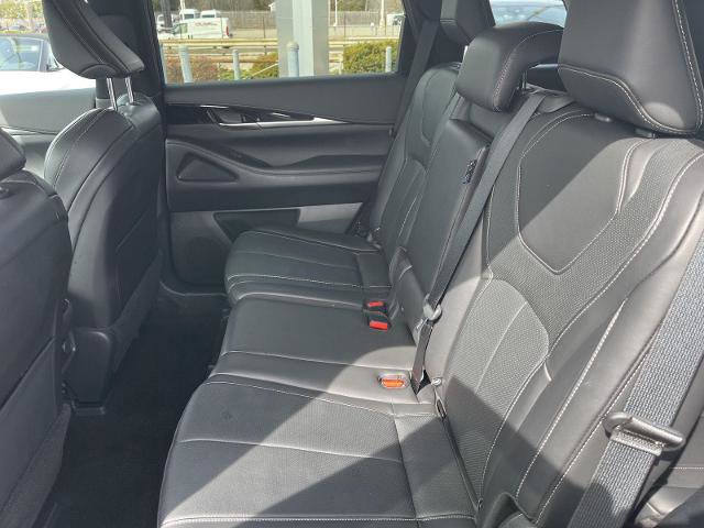 Certified 2024 INFINITI QX60 Pure image 12