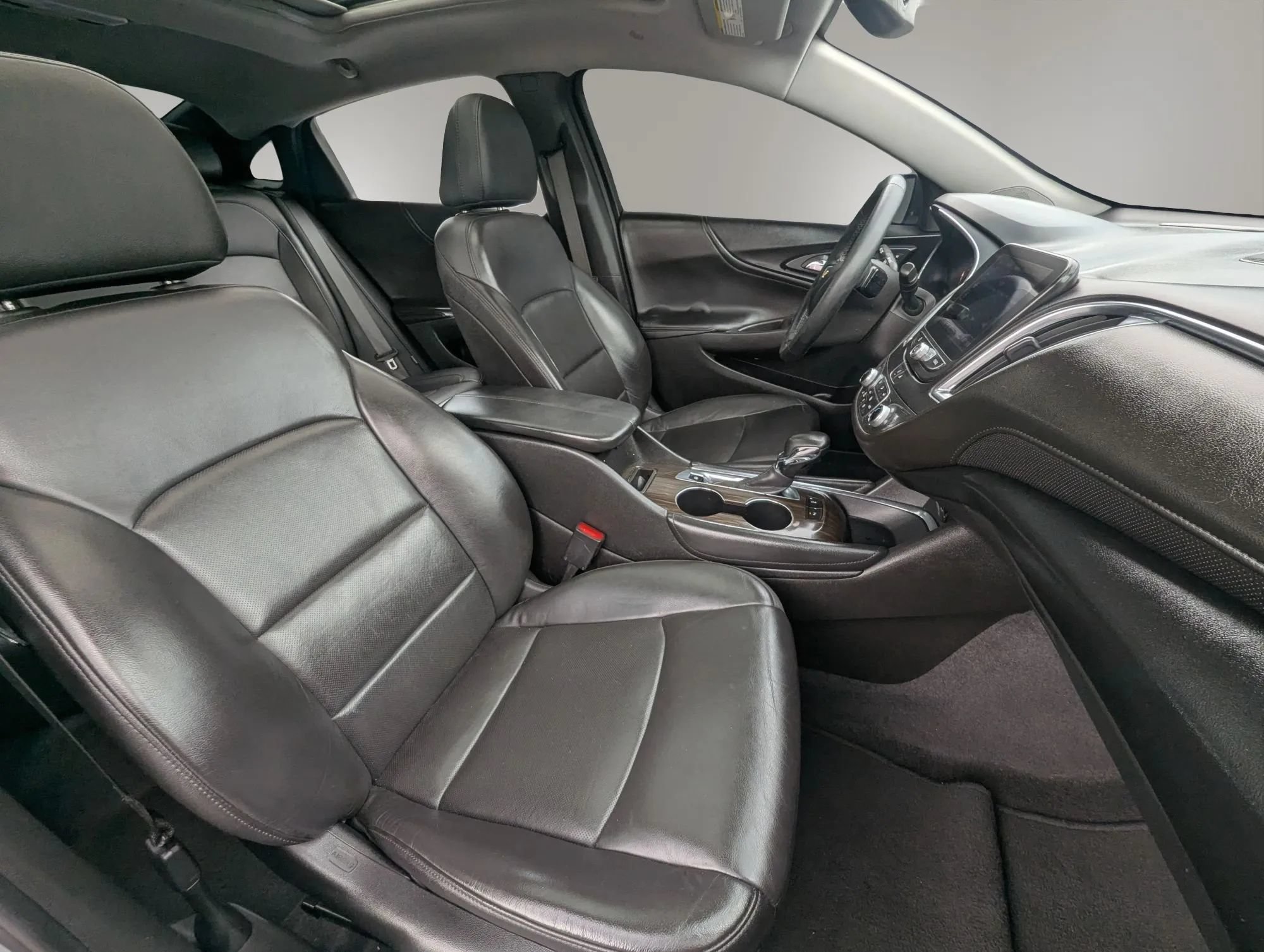 Used 2023 Chevrolet Malibu LT w/ Driver Confidence Package FWD image 10