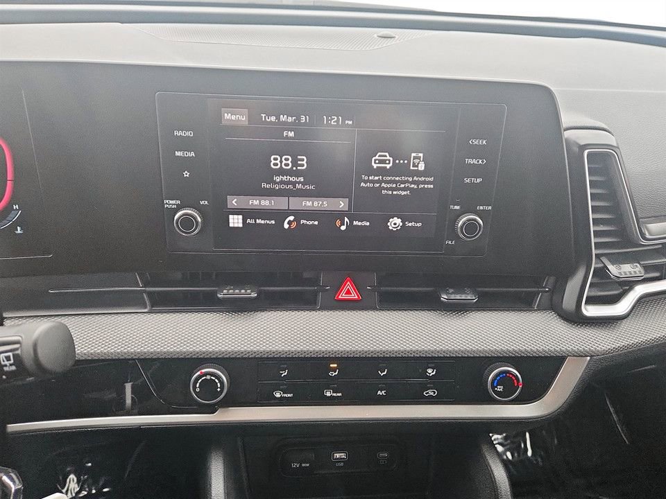 Used 2025 Kia Sportage LX image 25