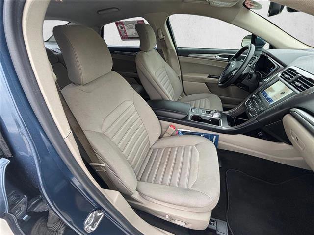 Used 2019 Ford Fusion SE image 23