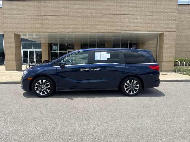 Certified 2024 Honda Odyssey EX-L image 1