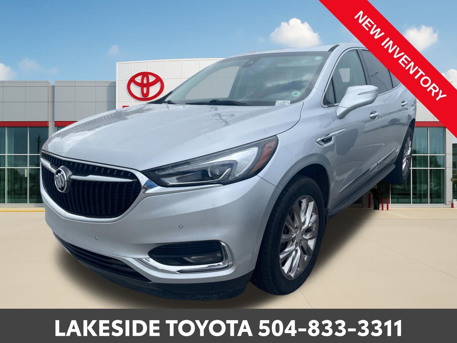 Used 2018 Buick Enclave Premium w/ Experience Buick Package image 1