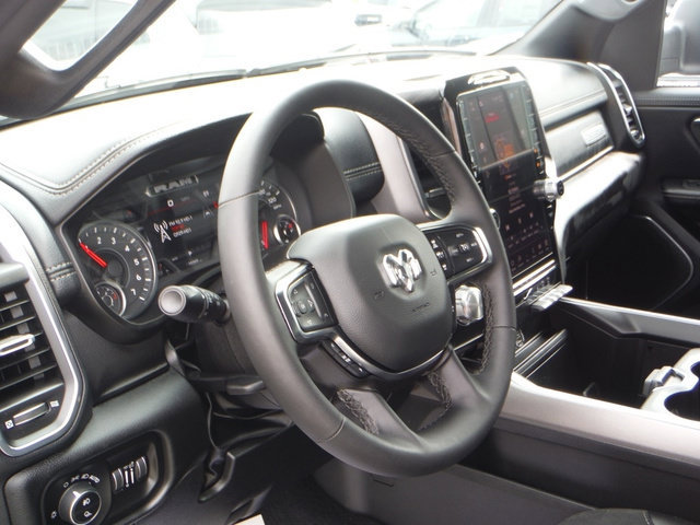 Used 2026 RAM 1500 Laramie AWD/4WD image 16