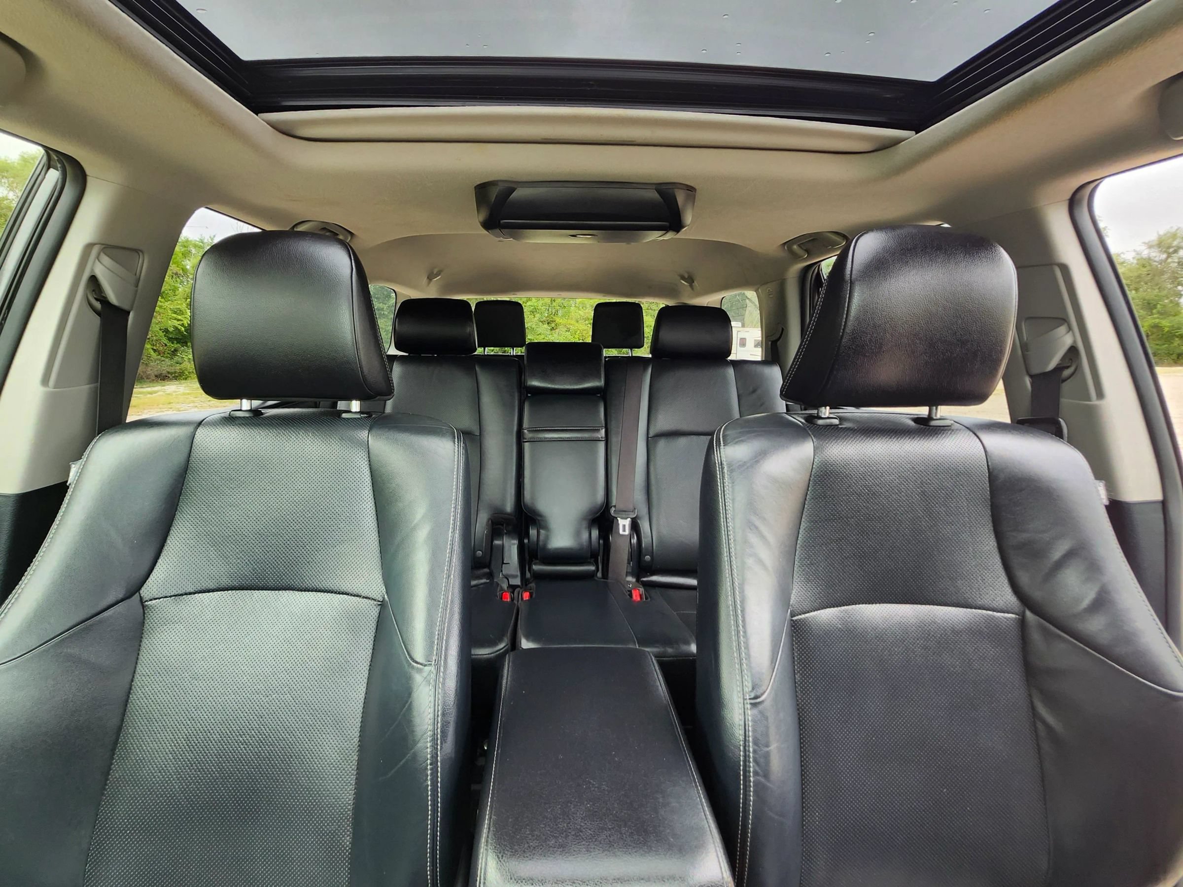 Used 2016 Toyota 4Runner Limited AWD/4WD image 23