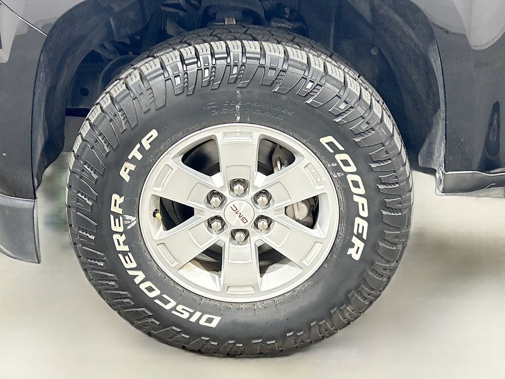 Used 2018 GMC Canyon 2WD Crew Cab w/ Convenience Package image 26