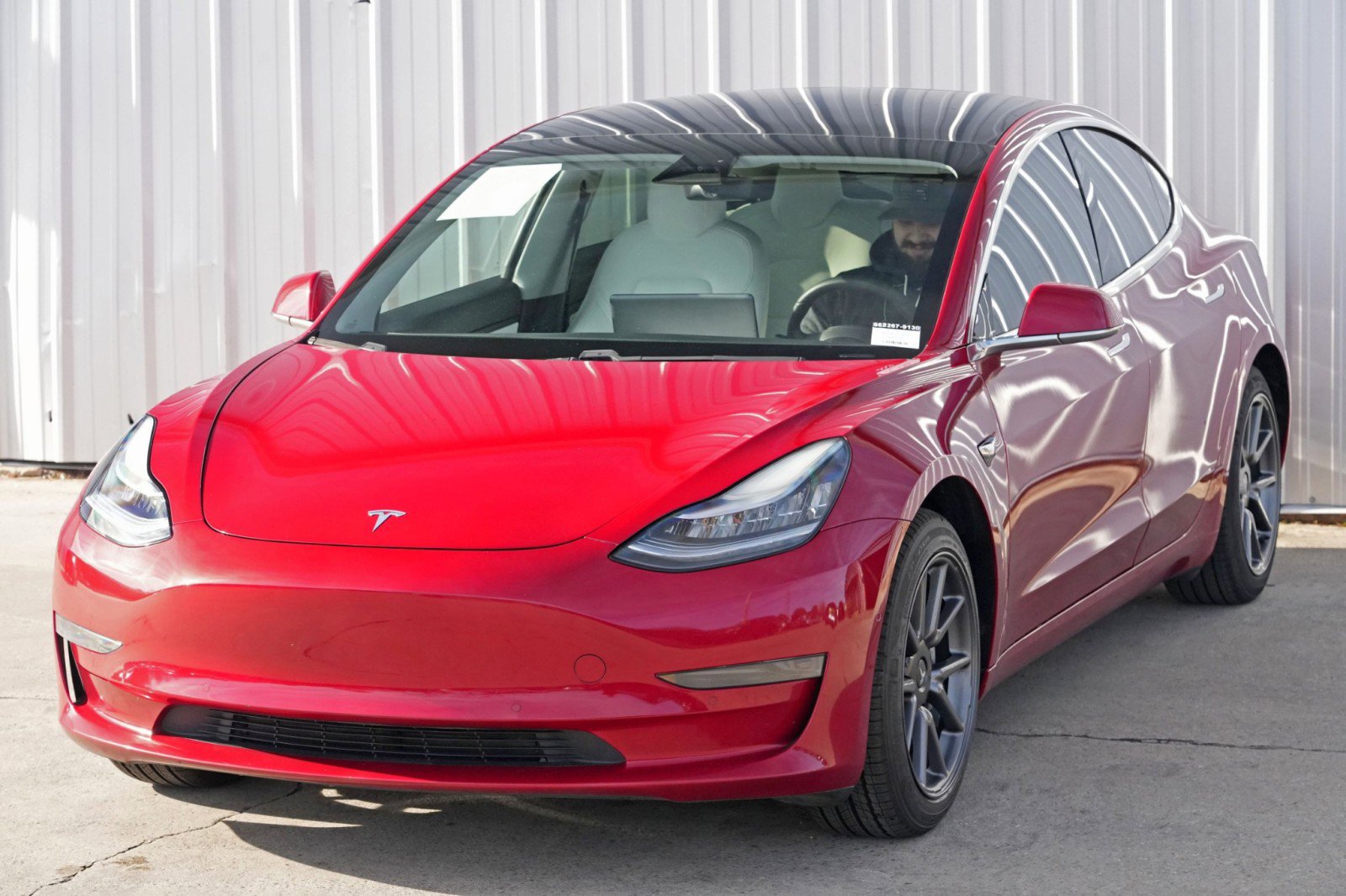 Used 2020 Tesla Model 3 Standard Range Plus image 47