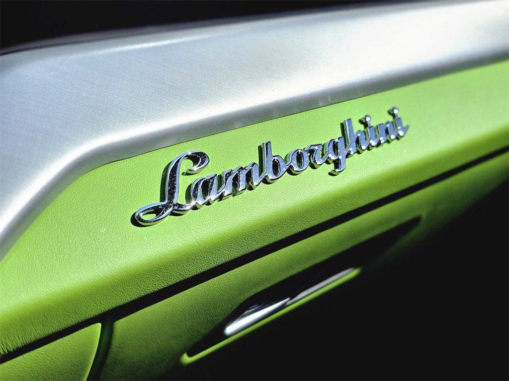 Used 2024 Lamborghini Urus S image 29