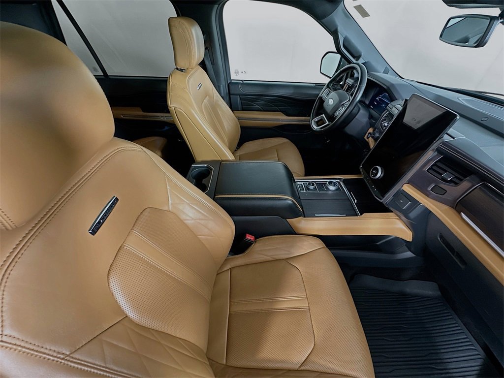 Used 2022 Ford Expedition Max Platinum image 31