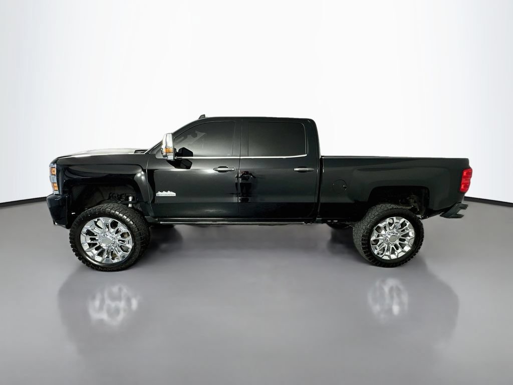 Used 2018 Chevrolet Silverado 2500 High Country w/ Duramax Plus Package AWD/4WD image 4