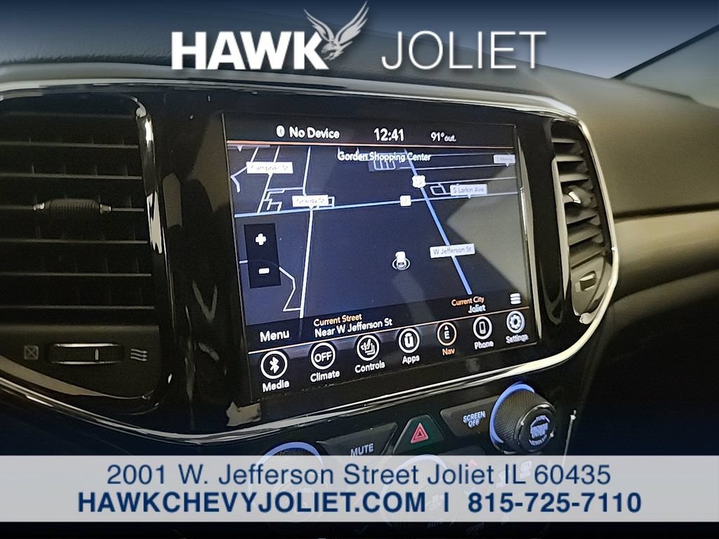Used 2022 Jeep Grand Cherokee Laredo X AWD/4WD image 17