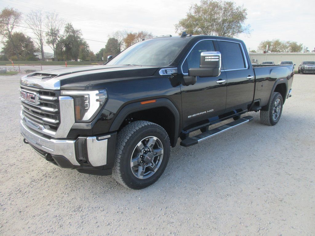 New 2026 GMC Sierra 3500 SLT w/ SLT Premium Package image 11