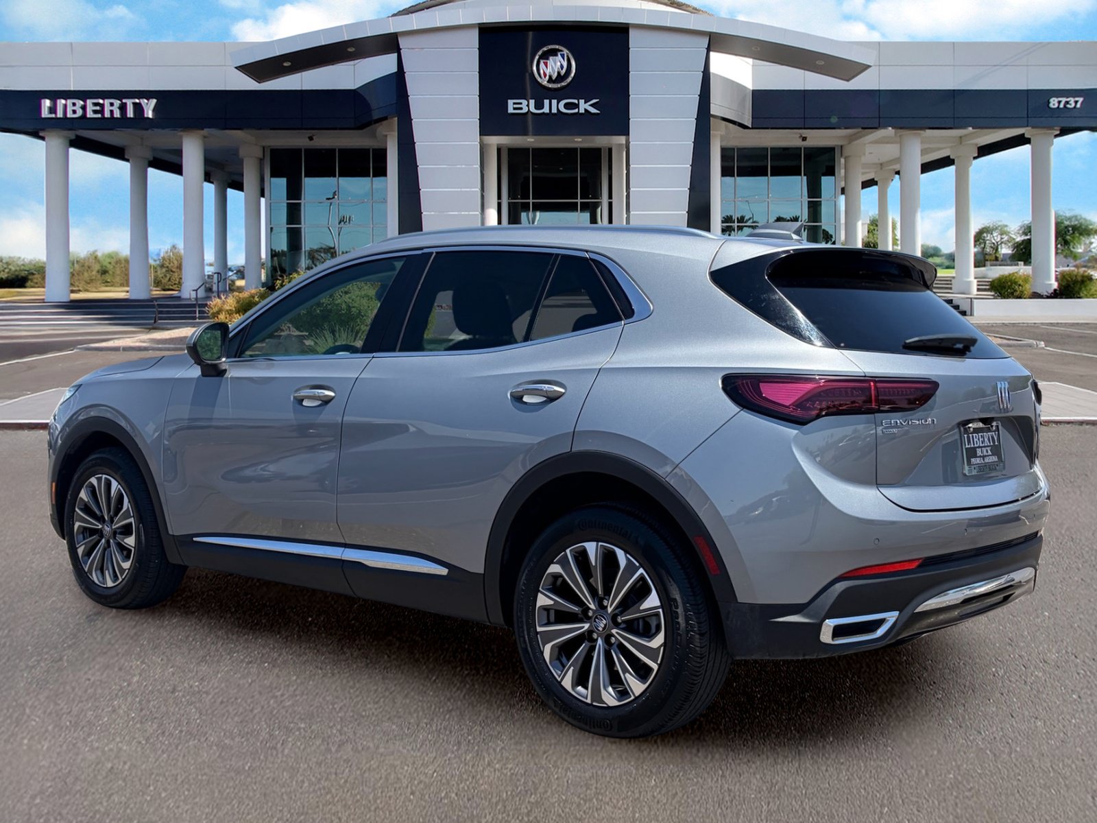 Used 2025 Buick Envision Preferred AWD/4WD image 6