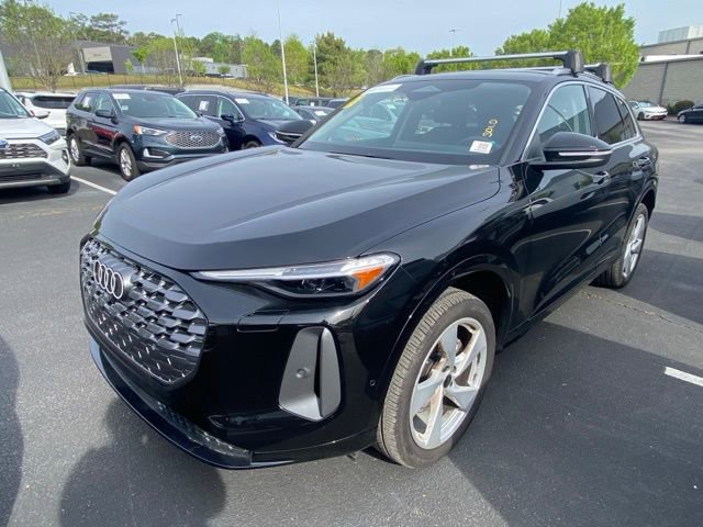 Used 2025 Audi Q5 Premium Plus w/ Premium Plus image 9