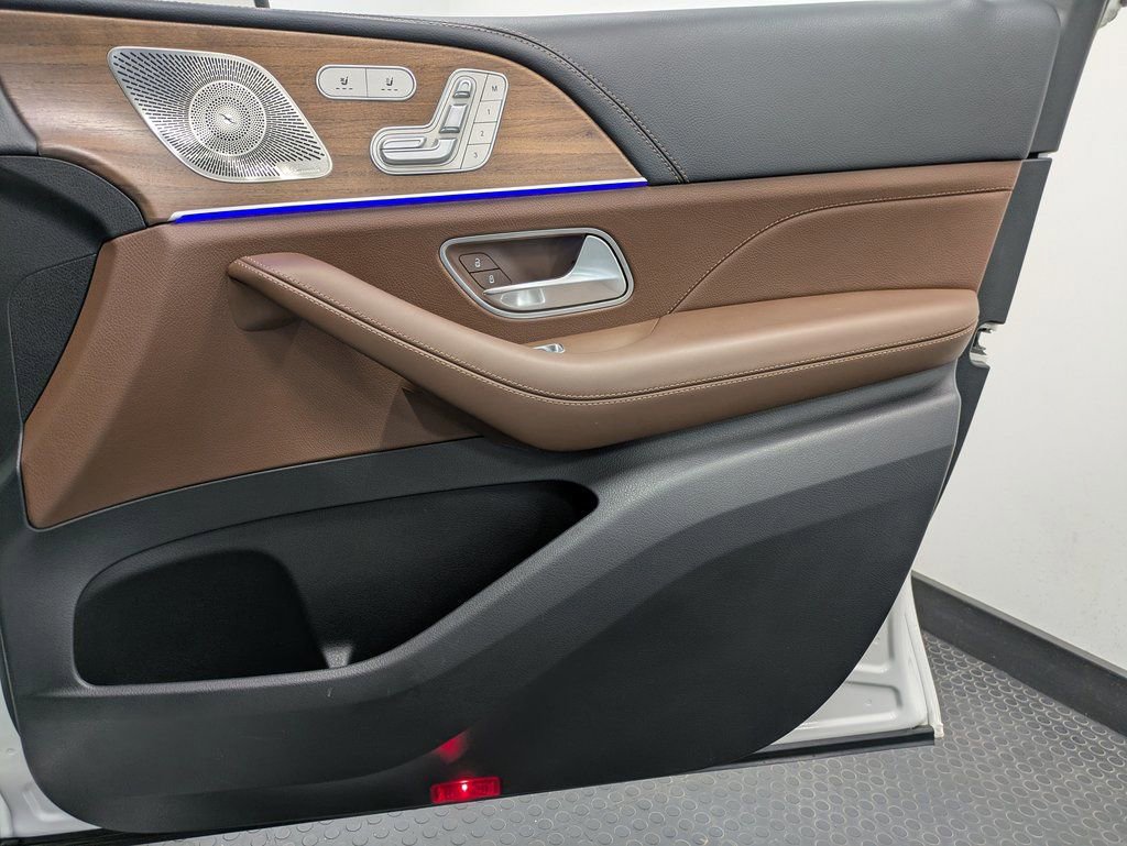 Used 2024 Mercedes-Benz GLE 53 AMG 4MATIC image 27