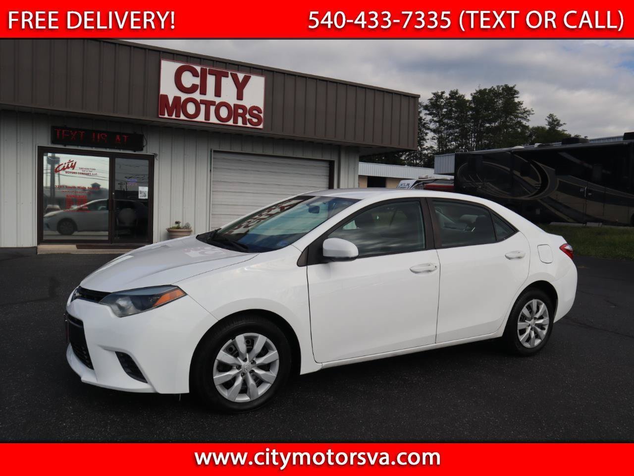 Used 2015 Toyota Corolla LE FWD image 1