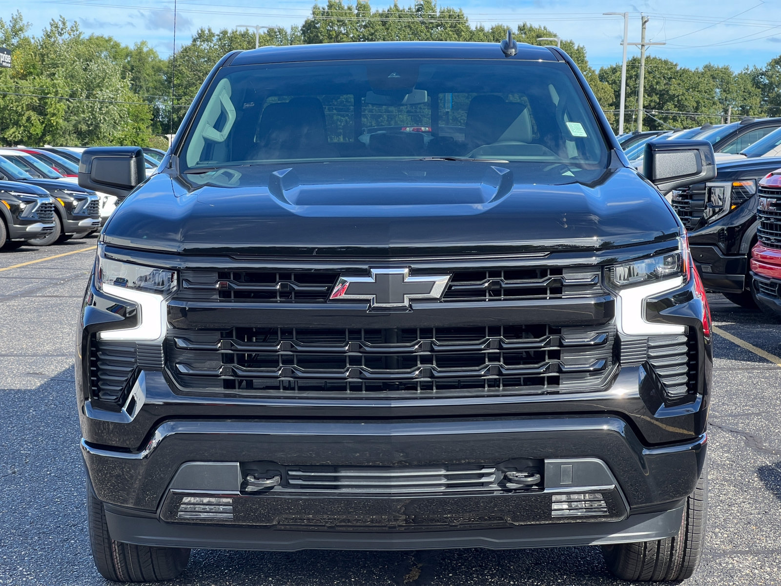 New 2026 Chevrolet Silverado 1500 RST w/ Dark Appearance Package AWD/4WD image 37