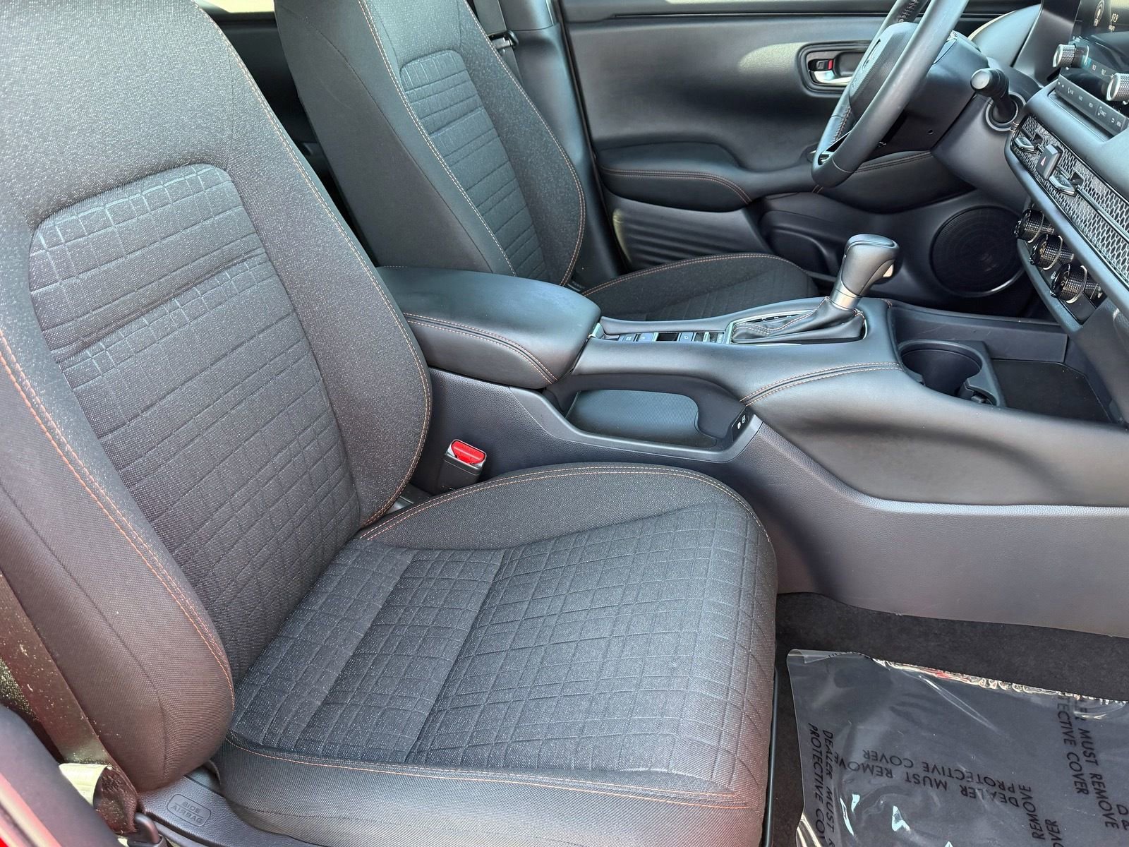 Used 2025 Honda HR-V Sport image 13