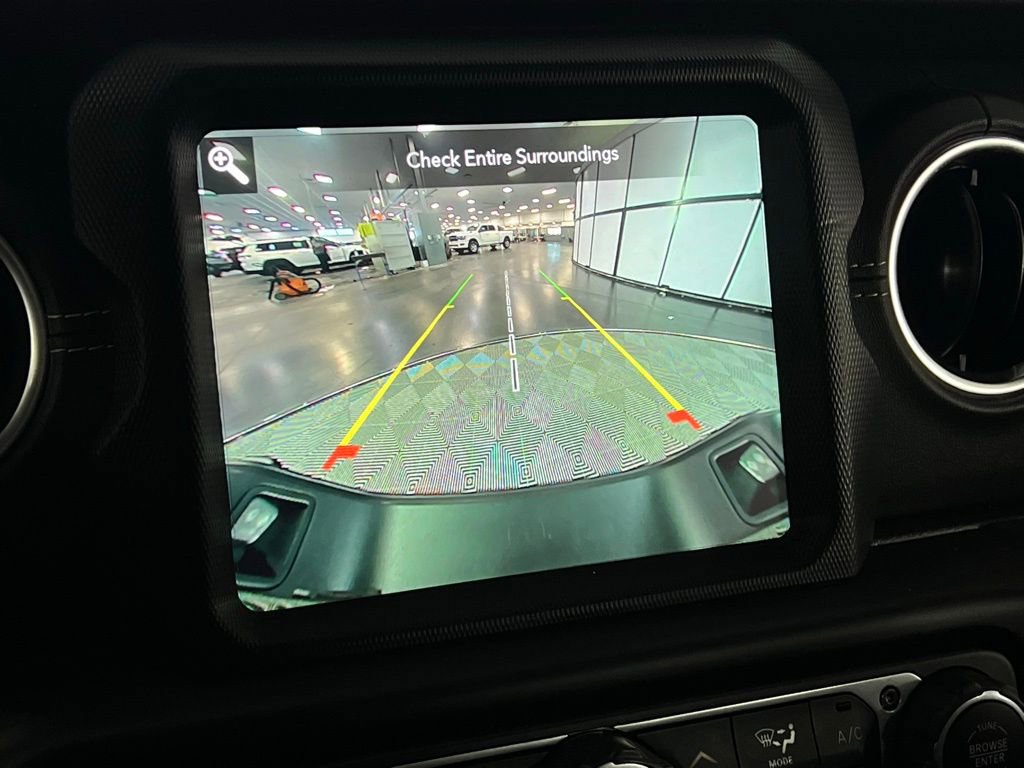 Used 2022 Jeep Gladiator Overland w/ Popular Equipment Package image 20